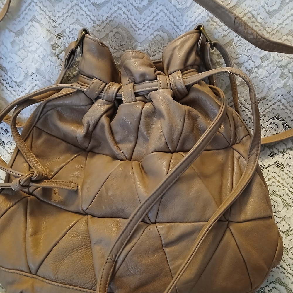 Vintage Patchwork Leather Drawstring Crossbody Sh… - image 4